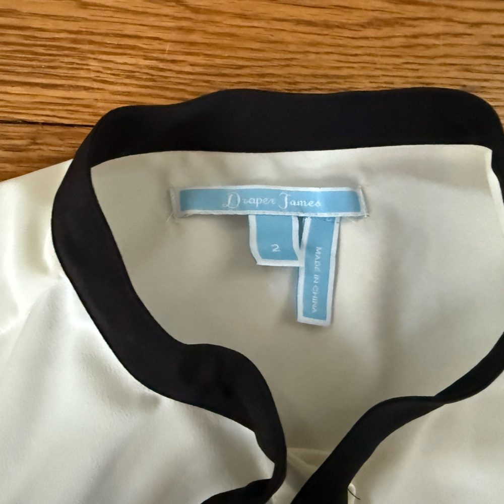 Draper James Ruffle Blouse - Size 2 - Picture 2 of 4